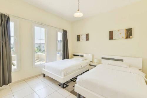 Medlock Villas