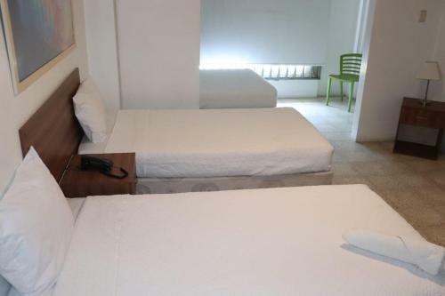 Hostal Manakin