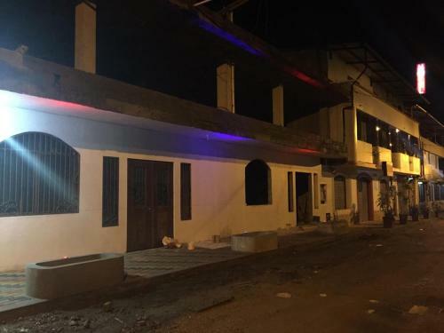 Hotel Flor Del Campo