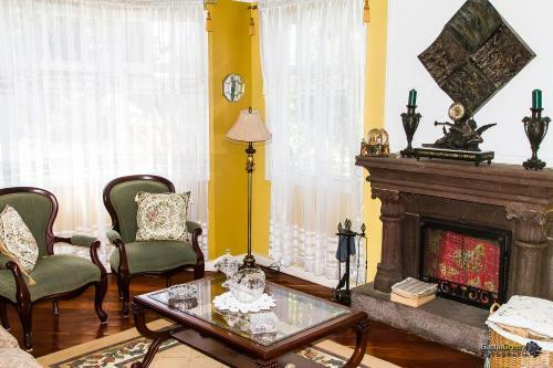 Hostal Saint Mary�s Tababela
