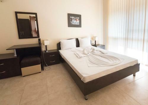 Apollon Apartments