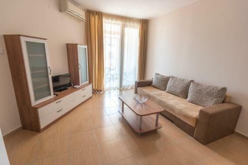 Apollon Apartments