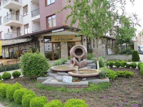Apollon Apartments