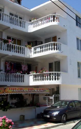 Primorsko Apartments