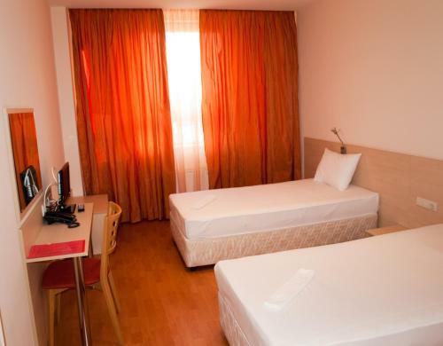 Hotel Astra