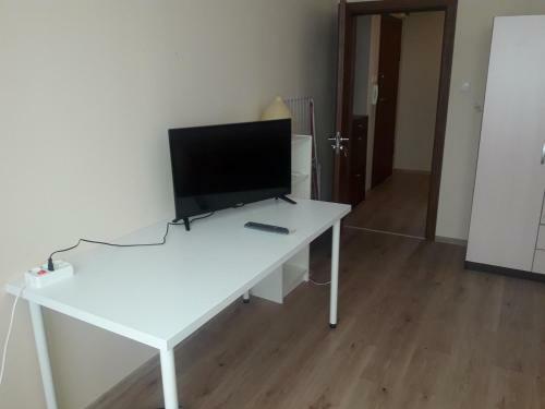 Hostal Guest House Mania
