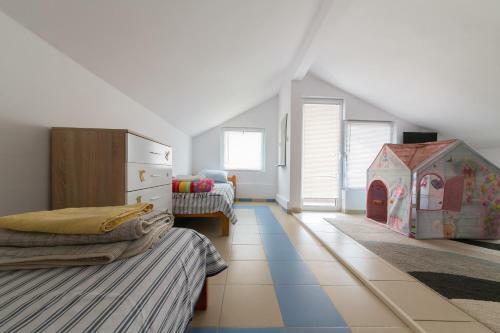 Hostal The Colony