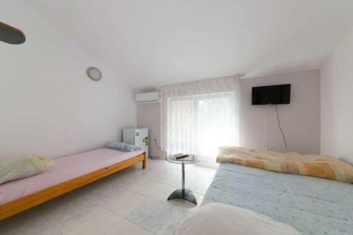 Hostal The Colony