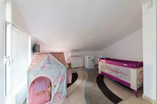 Hostal The Colony