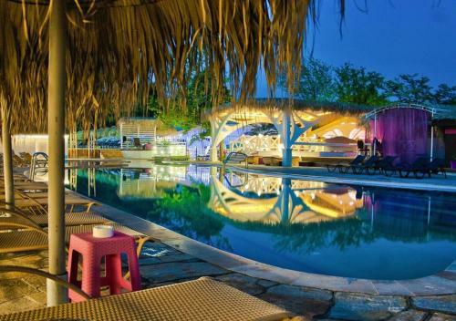 Hotel Elinor Complex
