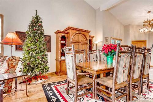 Breck View Home