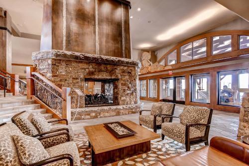 One Ski Hill Place
