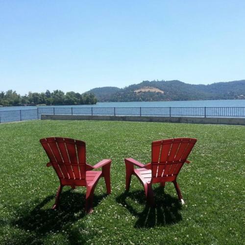 Hotel Clear Lake Cottages & Marina