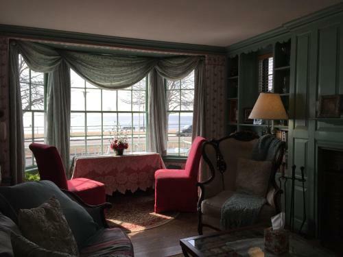 Posada Harborview Inn