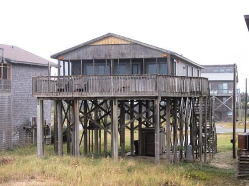 57151 Lighthouse Rd Home