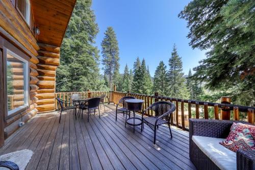 Regatta Chalet