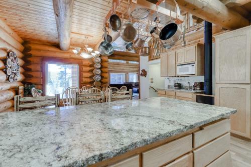 Regatta Chalet