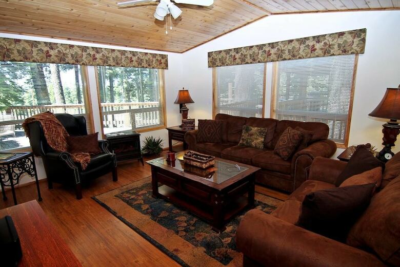 Apartamento #39 & #40 Hyatt Lake Compound - Sleeps 12
