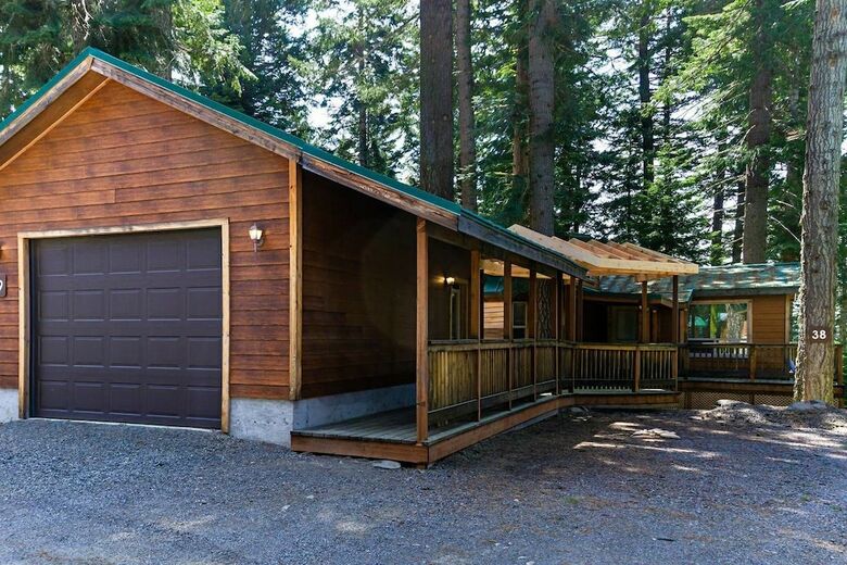 Apartamento #39 & #40 Hyatt Lake Compound - Sleeps 12