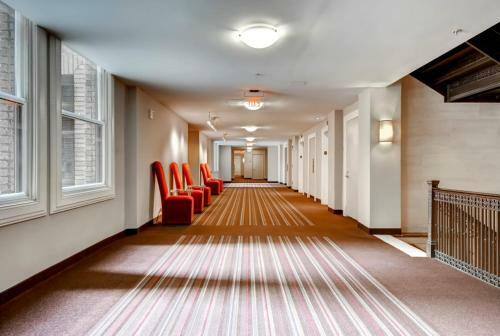 Apartamentos Global Luxury Suites At The White House