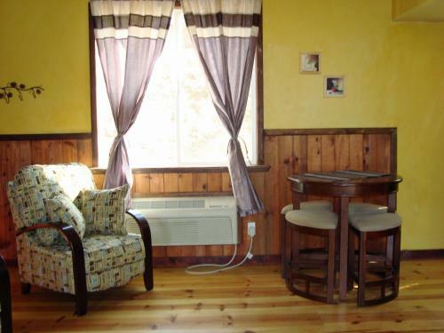 Sequoia Riverfront Cabins