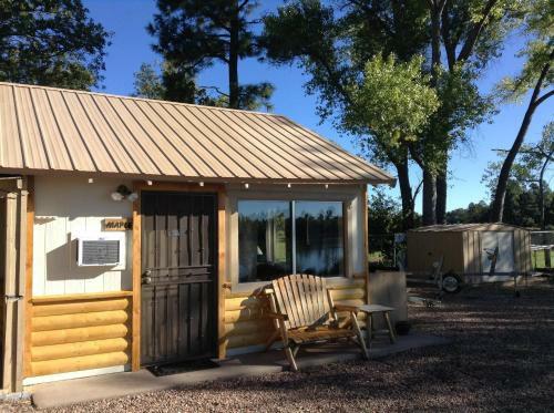 Hotel Rainbows End Resort