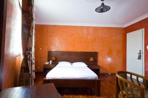 Anjary Hotel