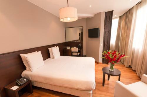 Le Louvre Hotel & Spa