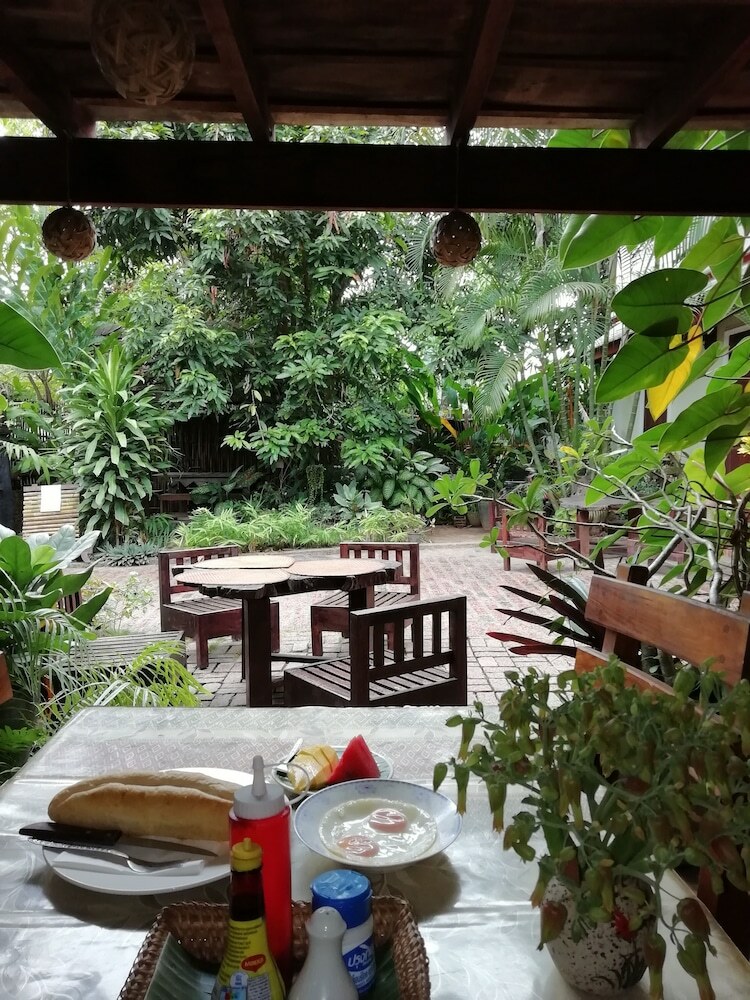 Hostal Lao Lu Lodge