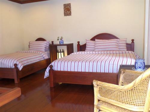 Hostal Peninsula Villas