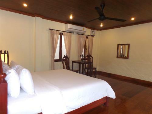 Hostal Peninsula Villas