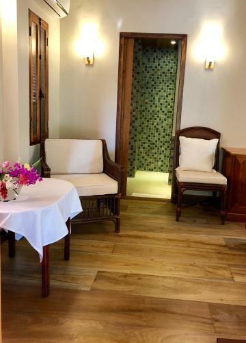 Hostal Peninsula Villas