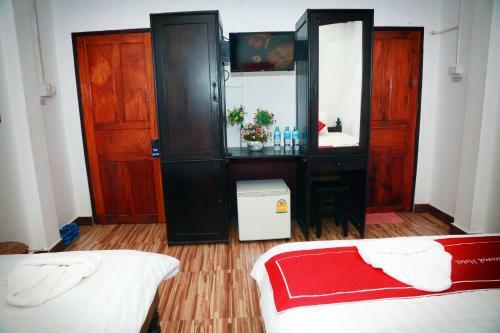 Bed & Breakfast The Art - Singharat Guest House