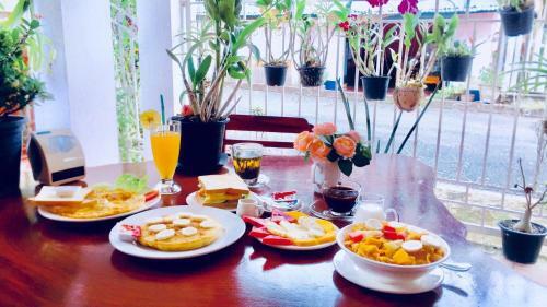 Bed & Breakfast The Art - Singharat Guest House