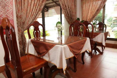 Hostal Nalinthone Guesthouse