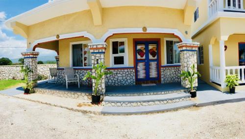 Hostal Taino Cove