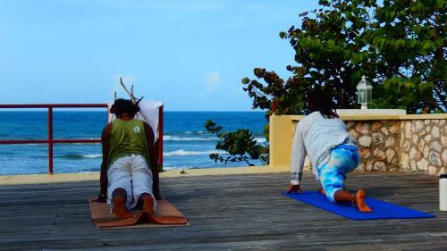 Hostal Taino Cove