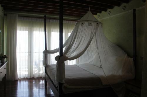 Joaquin's Bed And Breakfast