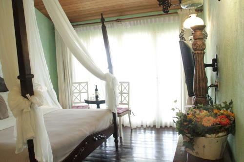 Joaquin's Bed And Breakfast