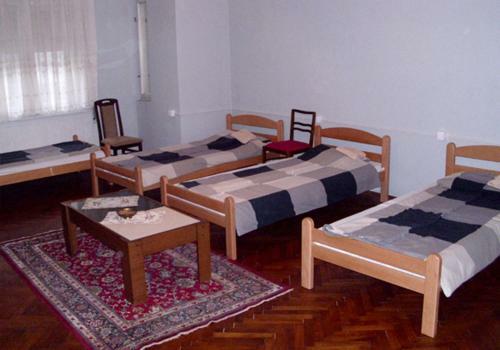 Hostel King