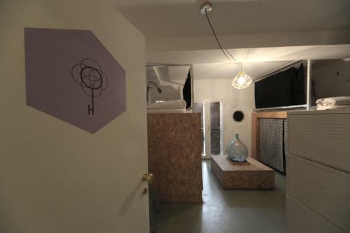 Dopa Hostel