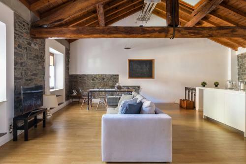 Apartamento Corte Delle Rondini - Bymyhomeincomo