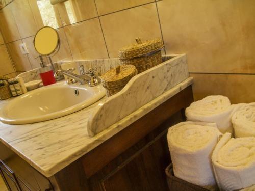 Cortona Villa Sleeps 12 Pool Air Con Wifi
