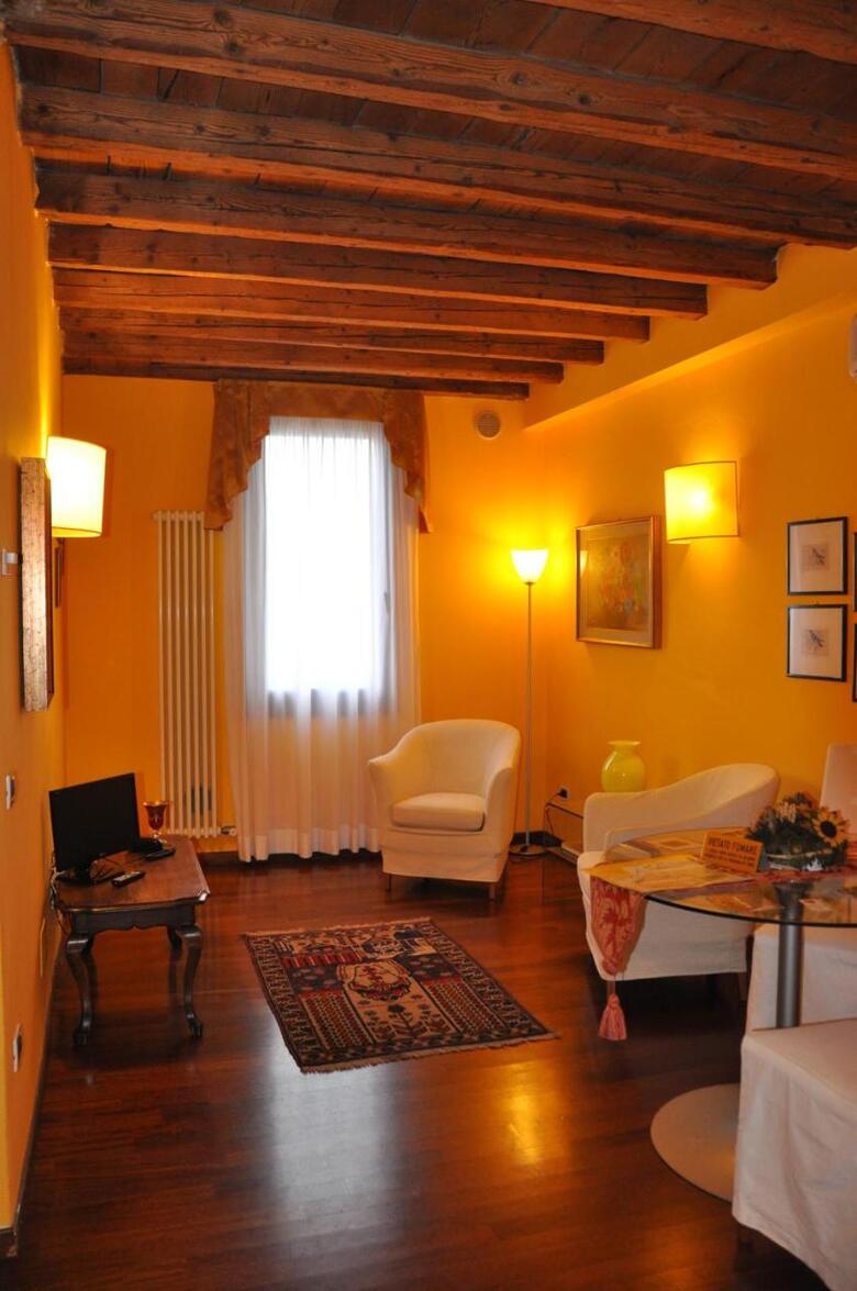 Apartamento Piazza Nova Guest House
