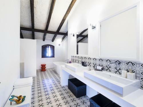 Fontane Bianche Villa Sleeps 12 Pool Air Con Wifi