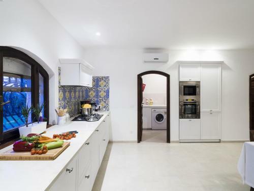 Fontane Bianche Villa Sleeps 12 Pool Air Con Wifi