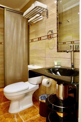Yakana Hotel