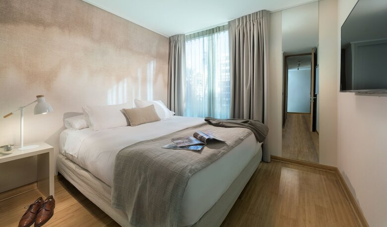 Zip Apartments