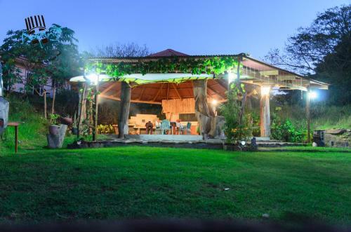 Hostal Y Caba�as Aorangi