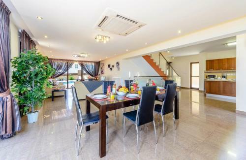 Fig Tree Bay Villa